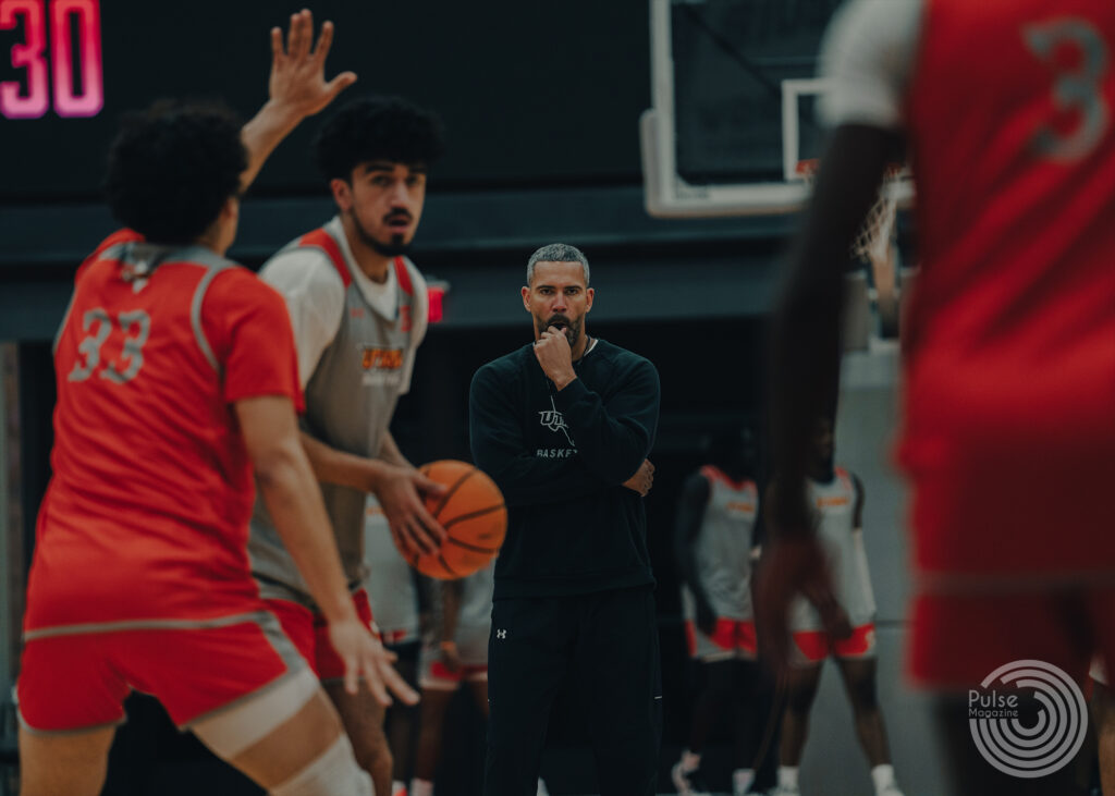 Head coach Kahlil Fennel watches his players with whistle in hand during practice Nov. 1 at the UTRGV Fieldhouse in Edinburg.