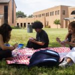 Students unwind at Picnic on the Lawn