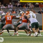 Vaqueros Tame the Southeastern Lions